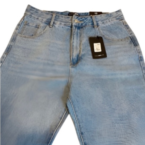 Fashion Nova Bend The Rules Slouch Fit Jeans Light Blue Wash - Size 13 - Picture 5 of 9